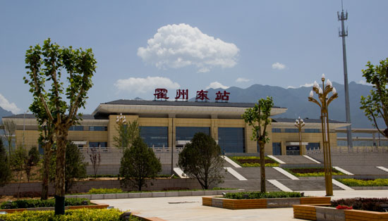 少妇AAA级久久久无码精品片