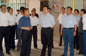 少妇AAA级久久久无码精品片