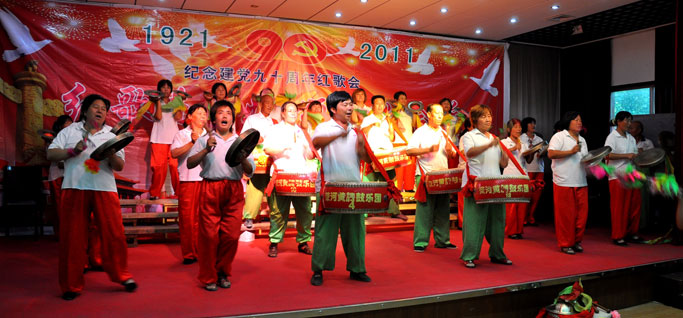 少妇AAA级久久久无码精品片