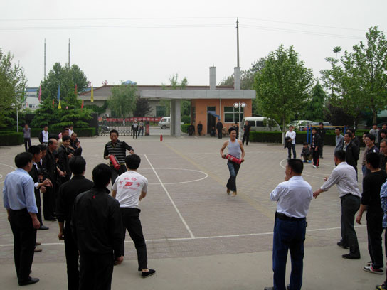 少妇AAA级久久久无码精品片