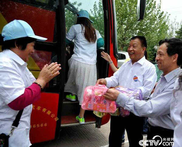 少妇AAA级久久久无码精品片