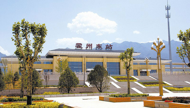 少妇AAA级久久久无码精品片