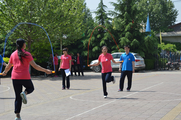 少妇AAA级久久久无码精品片