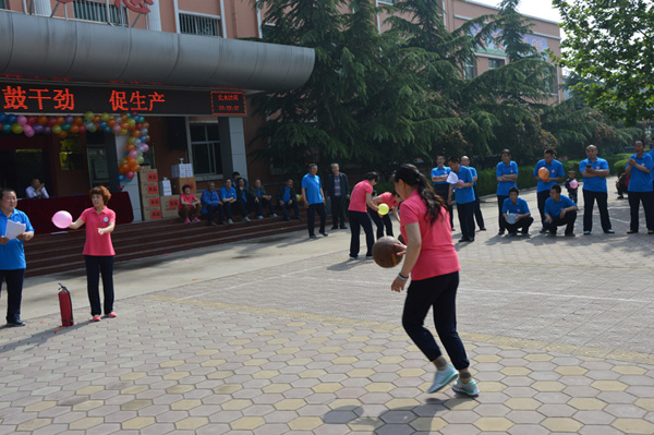 少妇AAA级久久久无码精品片