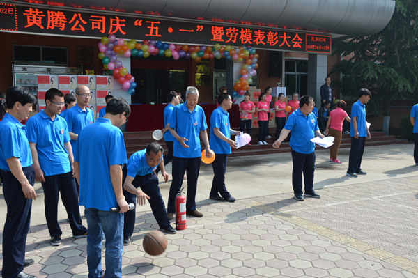 少妇AAA级久久久无码精品片