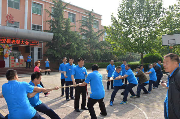 少妇AAA级久久久无码精品片