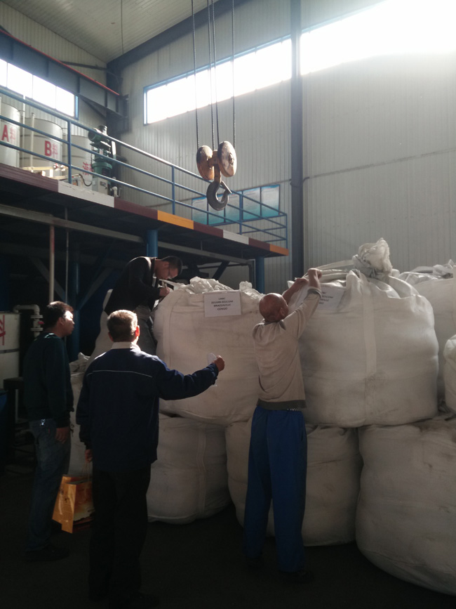 少妇AAA级久久久无码精品片