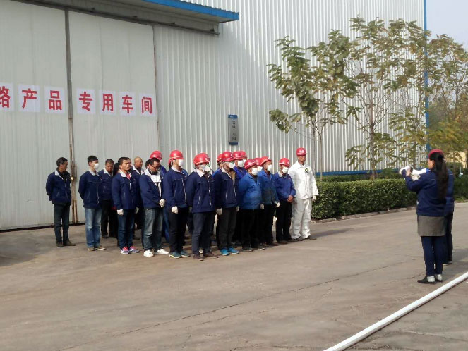 少妇AAA级久久久无码精品片