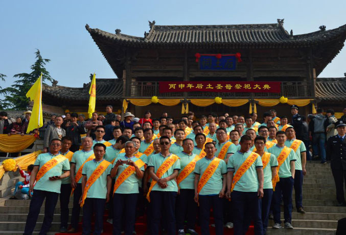 少妇AAA级久久久无码精品片