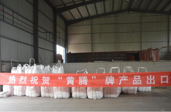 少妇AAA级久久久无码精品片