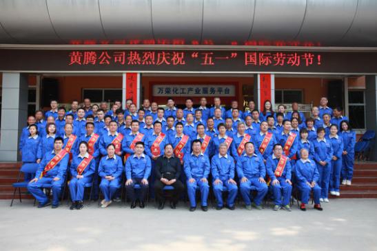 少妇AAA级久久久无码精品片