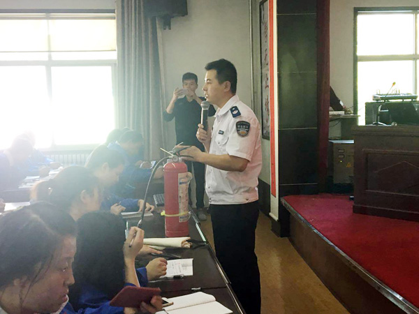 少妇AAA级久久久无码精品片