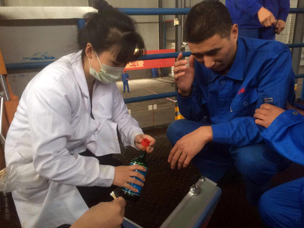 少妇AAA级久久久无码精品片