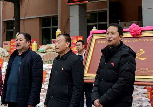 少妇AAA级久久久无码精品片